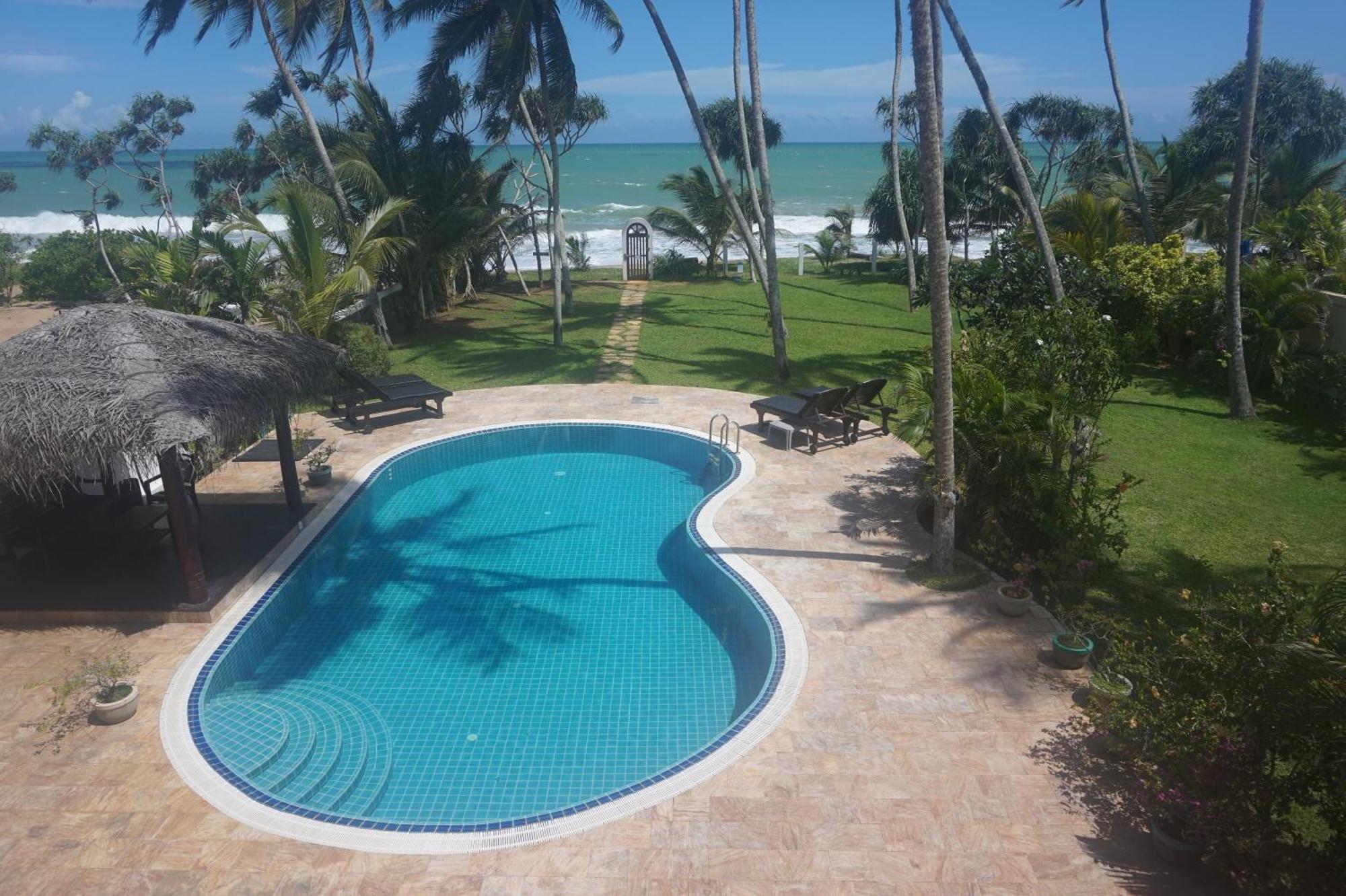 Lanka Beach Villa Rekawa Exteriör bild