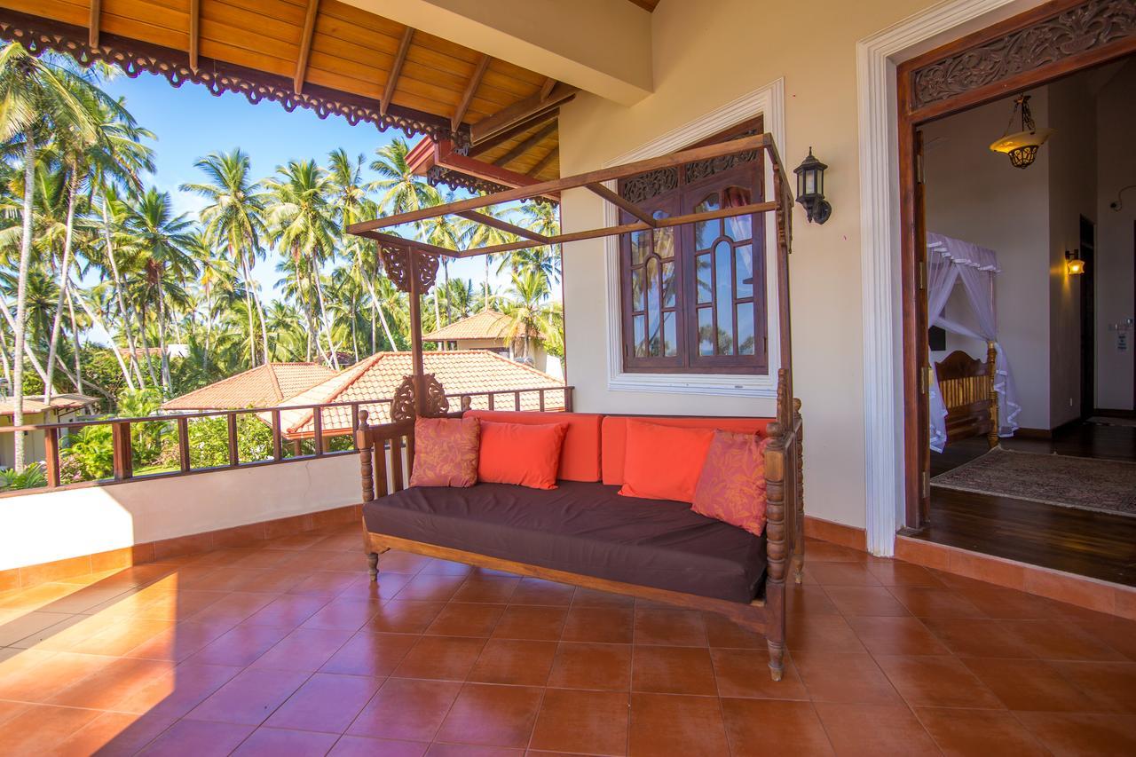 Lanka Beach Villa Rekawa Exteriör bild